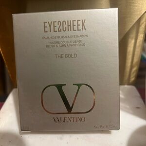 Valentino Eye2Cheek in Gold The Gold